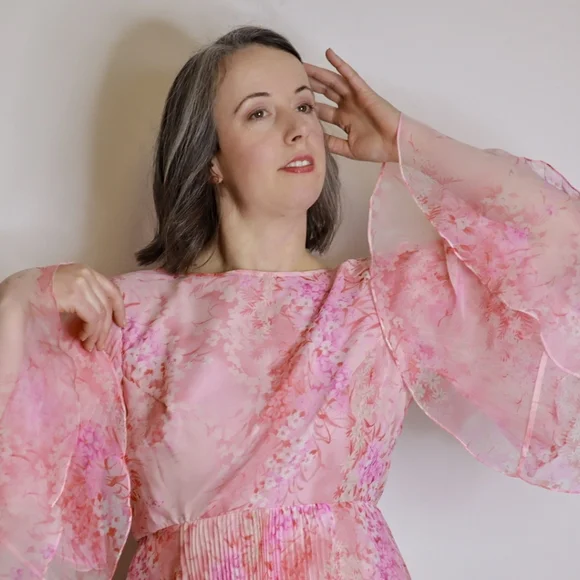 Stunning 70s Pleated Floaty Long Sleeve Maxi Dress - Picture 3 of 8